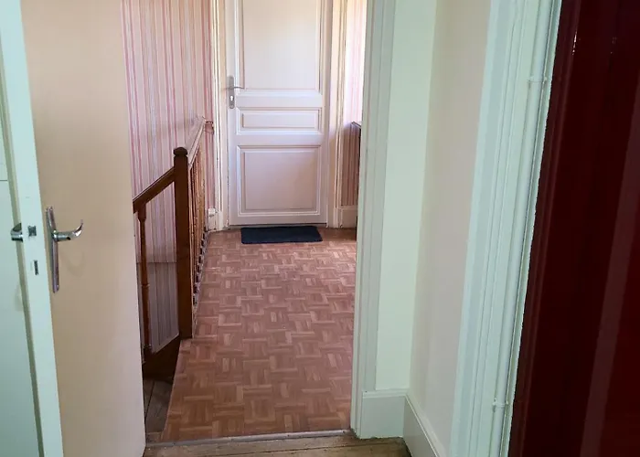 Appartement Confortable à La Bourboule, 64 M², Balcons Agréables